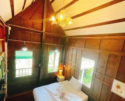Amphawa Cama Y Desayuno | นิทานคำกลอน 2 Nithankumkon 2