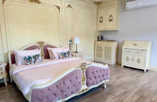 Chatuchak Casa | บ้านคุณนาย BaanKhunNaiPhaholyothin24
