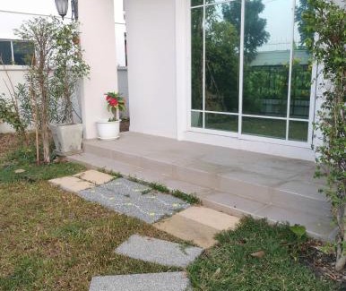 Khlong Song Ton Nun Casa | บ้านพักสุวรรณภูมิ แอร์พอร์ตลิงค์ลาดกระบัง