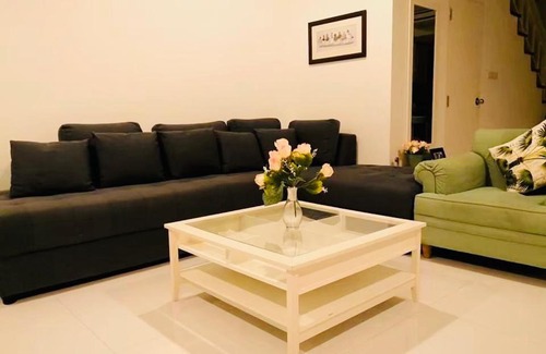 Khao Takiab Casa | บ้านสระสวน