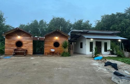 Chat Trakan Casa | บ้านสวนพงษ์ศิริ Baan Suan Pongsiri