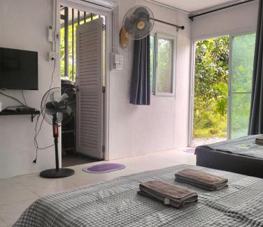 Kong Ra Apartamento | บ้านเล็กในป่าใหญ่โฮมสเตย์ กงหรา พัทลุง