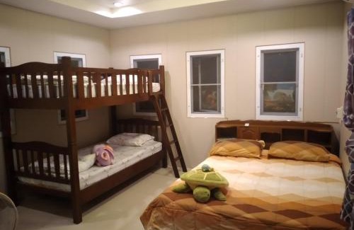 Khao Kho Casa | บ้านแสงเพ็ญ by แช่มช้อย