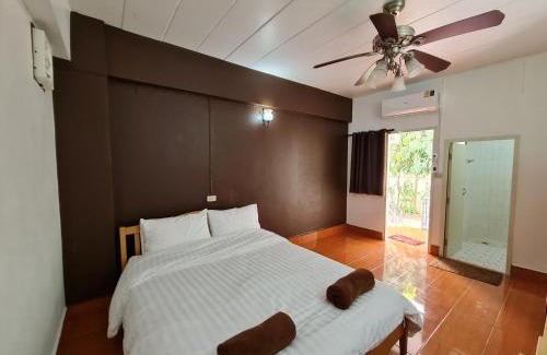 Khu Khot Apartamento | ศิริภูมิอพาร์ทเม้น ซอย.9