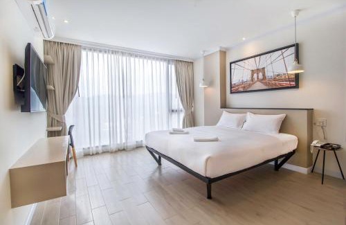 Hua Hin Hotel | เดอะคอร์เนอร์ The Corner