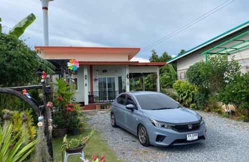 Sattahip Casa | เพียงภูโฮมสเตย์