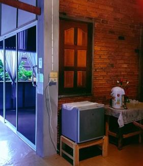 Mae On Casa | แม่อุ๊ยที่พักติดน้ำ&mae oui next to the water