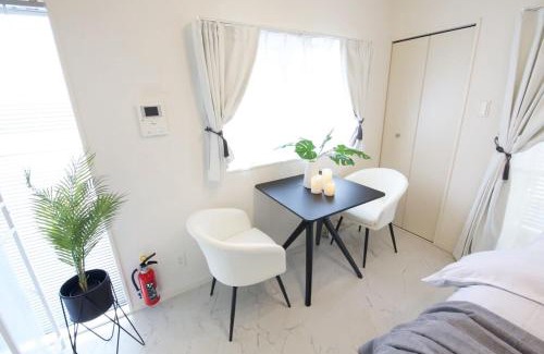 Makishi Apartamento | アイホームマキシ 4b
