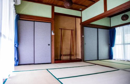 Motoyama-cho Apartamento | 一軒宿さめうら 最大8名宿泊 ペット可 一棟貸切