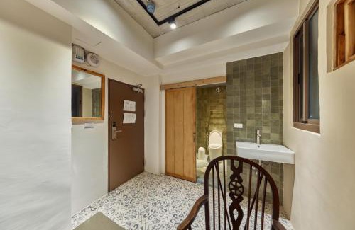 Changhua City Centre Casa | 三和大旅社