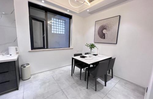 Lujiazui Apartamento | 上海世博浦东三房别墅