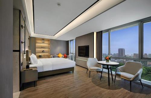 Huinan Hotel | 上海野生动物园荷逸唐酒店-惠南地铁站店