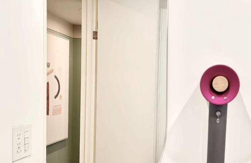 Yushima Apartamento | 东京中心上野公园时尚设计师房间Ycoc 上野公园3分钟 车站1分钟 超级繁华 免费wifi 戴森吹风
