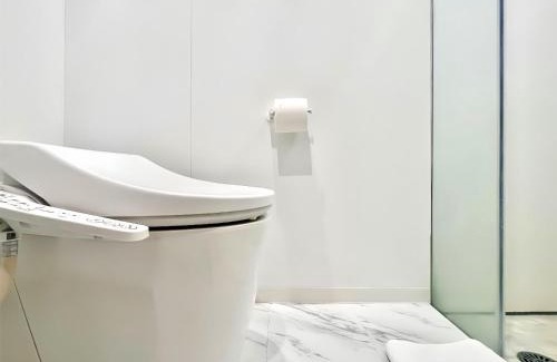 Yushima Apartamento | 东京中心上野公园时尚设计师房间Ycoc 上野公园3分钟 车站1分钟 超级繁华 免费wifi 戴森吹风