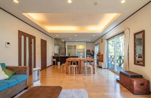 Futo Casa | 伊豆大室高原ー対話の家ー最大8名BBQ付ーIzu Dialogue House