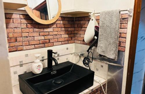 Miyakami Casa | 古民家ゲストハウス SLOW HOUSE yugawara