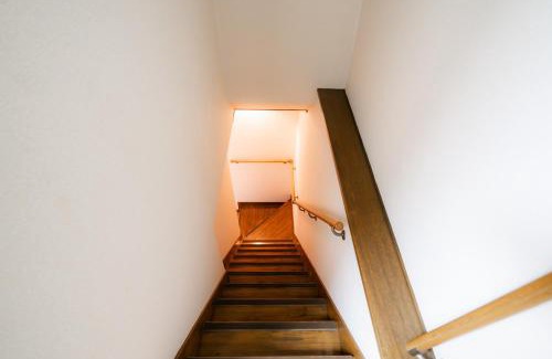 Taisho-ku Apartamento | 大正駅徒歩1分! 便利で静かな2LDK一軒家