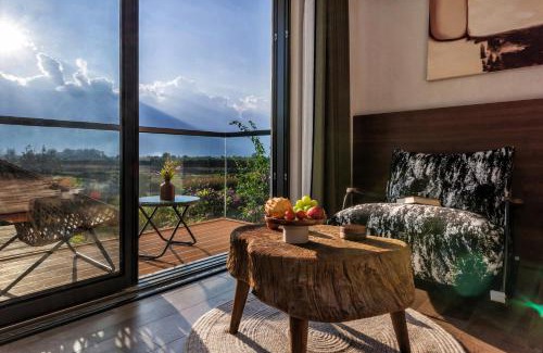 Caicun Cama Y Desayuno | 大理云拥山舍设计师民宿