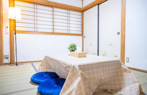 Higashinari Casa | 大阪市東成区一軒家貸し切りファミリー向け小型車のみ無料駐車場可Private for families, small car free parking独栋可停小车