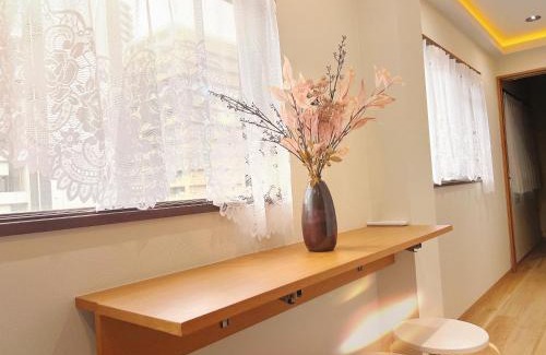 Tanimachi Casa | 家庭房-中央区-心斋桥-道顿堀-黑门市场-大阪城公园-梅田-京都-神户-奈良-车站200m-独立卫浴-二室一厅一厨一卫一浴