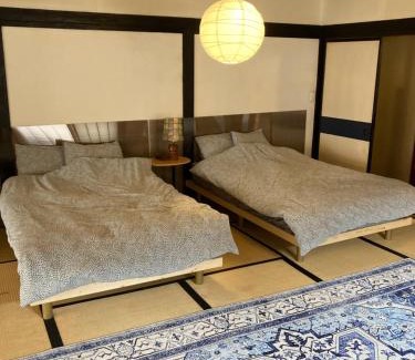 Komoro Casa | 小グループ専門貸切一軒家 パーティーOK観光スポット徒歩圏内 小諸駅歩2分揚羽屋 Specializing in small groups, Party OK, Walking to tourist spots, Vacation Rental House 2 min from Komoro sta