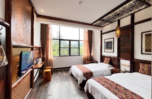 Wulingyuan Casa | 张家界畔山驿栈