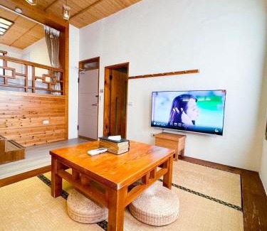 Tainan City Centre Casa | 慢步南國 雙包棟民宿 Slow Tainan Entire Home