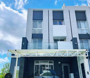 Shanjiao Casa | 日子有光 SHINE Inn Day
