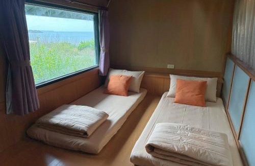 Magong Cama Y Desayuno | 旺旺部落小木屋