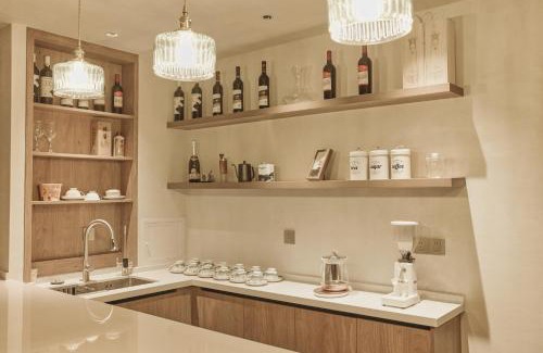 Dali Town Casa | 栖悦风禾 QiYue FengHe Villa Resort