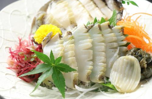 Kamiamakusa Hotel | 浜辺の宿美波