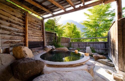 Takayama Hotel | 焼乃湯