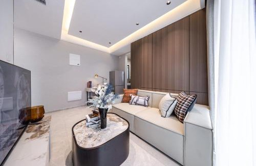 Central Business District Apartamento | 福田岗厦轻奢行政公寓
