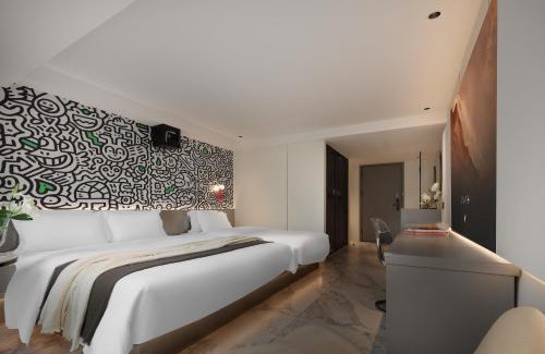 Yuzhong Hotel | 重庆MAX范思酒店解放碑来福士店Chongqing MAX Van Hotel Jiefangbei Raffles