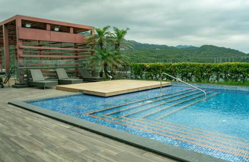 Toucheng Apartamento | 頭城望嶼的家 海景溫泉民宿 Sea View & Hot Spring House