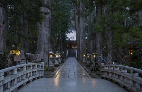 Hashimoto Casa | 高野山ゲストハウス ラフテル Koyasan Guest House Laugh Tale