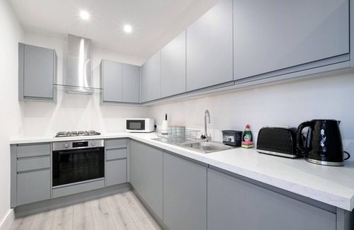 Yiewsley Apartamento | 01 - Luxury 2 Bed Apt. Free Parking, West Drayton