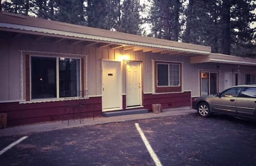 Y Area Apartamento | 01-The Cascade Falls studio at the Washoe