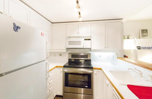 Blackcomb Casa | 09 The Woods