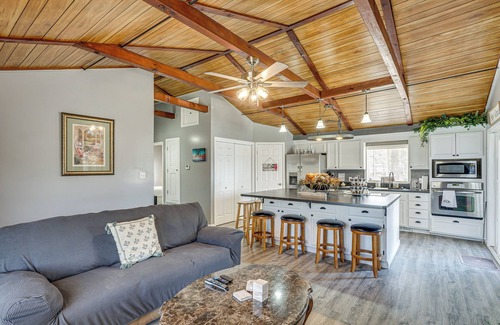 Warsaw Casa | < 1/2 Mi to Marina: Missouri Lake Getaway