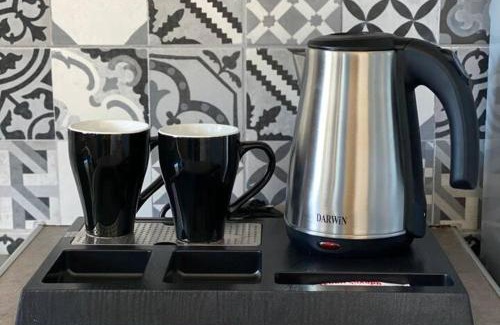 Massouri Apartamento | 1 Bed Apt - Sleeps 2 - Free Parking - Sea View