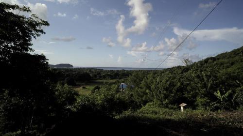 Vieux Fort Quarter Casa | 1 Bed Cabin - Sleeps 2 - Wifi