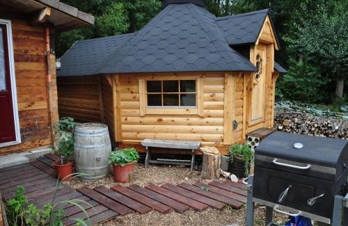 Renac Casa | 1 Bed Cabin - Sleeps 4 - Pets - Lake - Wifi