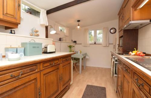 West Compton Casa | 1 Bed in Uploders DC085