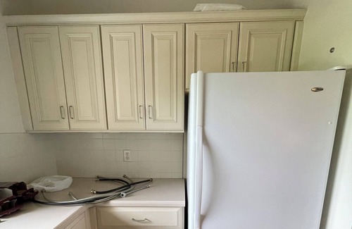 West Des Moines Casa | 1-bedroom, 3 Gig-Fiber WiFi, timbered/view setting in WDM near RecPlex/DMU
