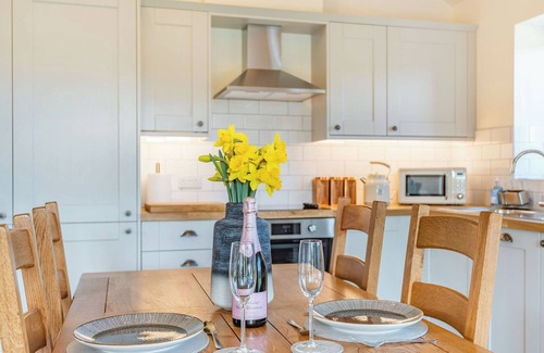 Newtown Cabaña | Alojamiento de 1 habitaciones en Bettws Cedewen