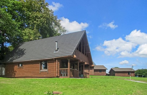 Pentrefelin Chalet De Esquí | Alojamiento de 1 habitaciones en Llandeilo, Nr Carmarthen