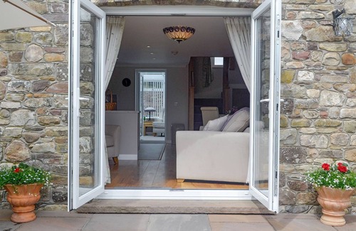 Abergavenny Cabaña | Alojamiento de 1 habitación en Gilwern, cerca de Abergavenny