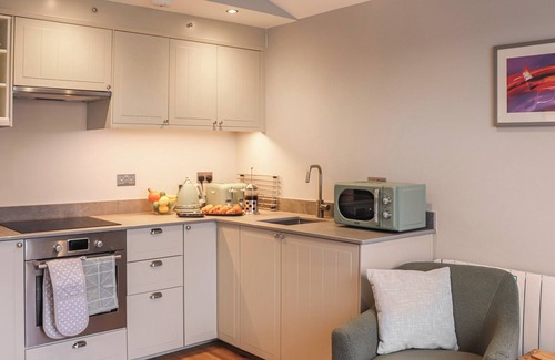 Borth-y-Gest Cabaña | 1 bedroom accommodation in Porthmadog
