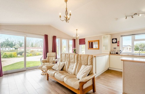 Wisbech Casa | 1 bedroom accommodation in Three Holes, Nr Downham Market